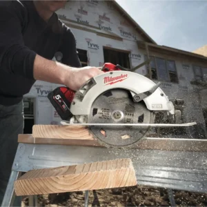 Milwaukee M18 BLCS66-0X Sega Circolare Legno 66 mm Senza Spazzole Brushless - M18™ - immagine 5