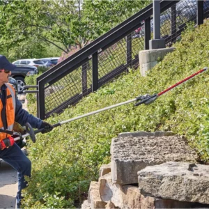 Milwaukee M18 FHETE27-0 Tagliasiepi Ad Asta 267 Cm A Batteria Con Lama Bilaterale Da 60 cm Inclinazione Regolabile M18 FUEL™ - immagine 7